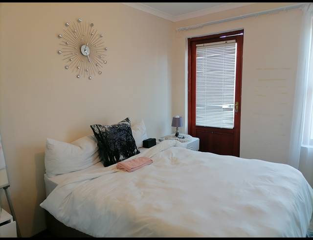 2 BEDROOM DUPLEX TO LET IN PARKLANDS NORTH